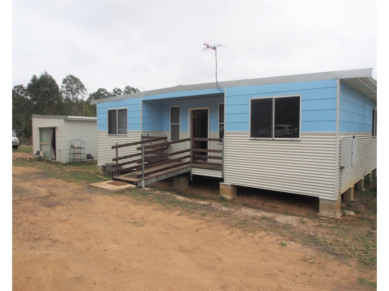 10 MORTON CLOSE, Apple Tree Creek QLD 4660