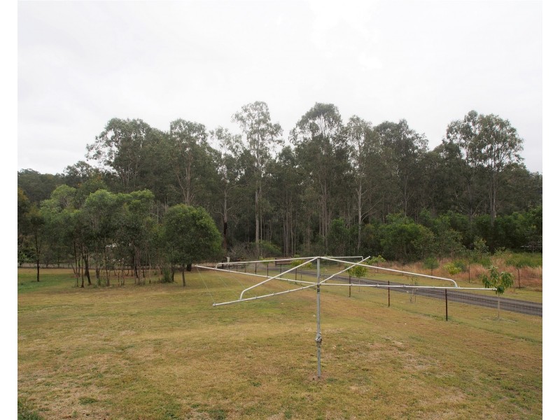 10 MORTON CLOSE, Apple Tree Creek QLD 4660