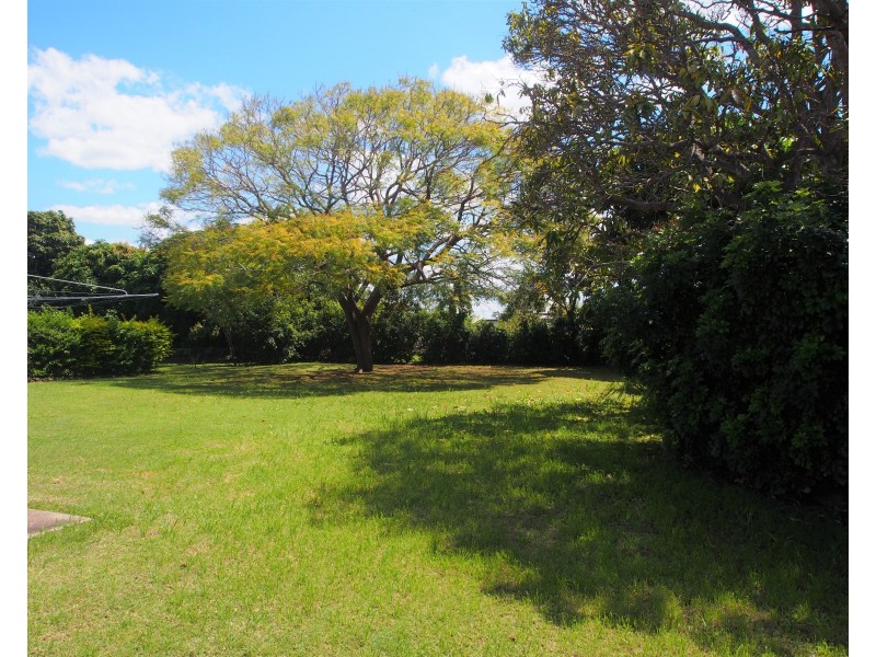 40 WALSH STREET, Biggenden QLD 4621