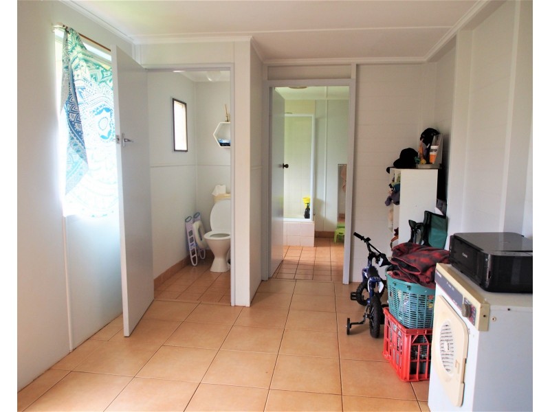 5 WEST STREET, Childers QLD 4660