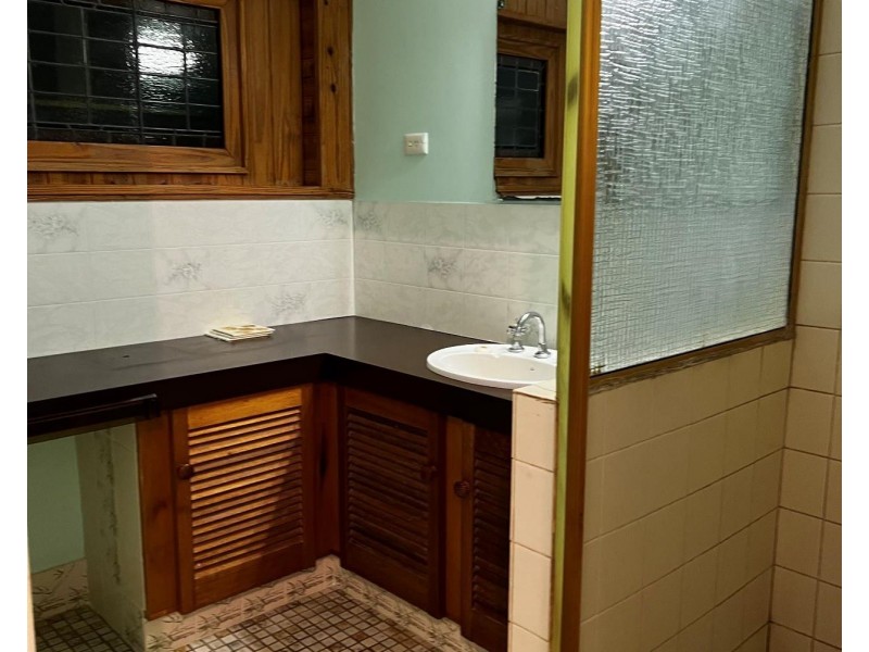 3 William Street, Biggenden QLD 4621