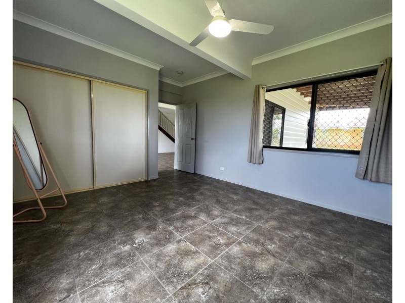 48 Broadhurst St, Childers QLD 4660