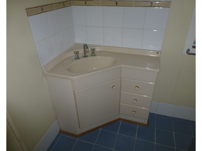 36 GEORGE STREET, Biggenden QLD 4621