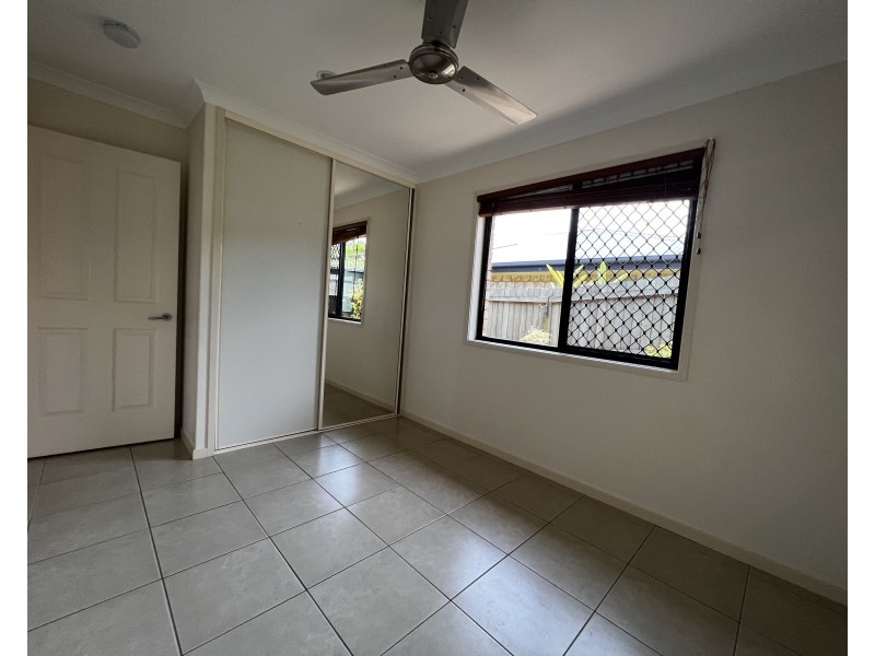 8 Well Line Street, Childers QLD 4660