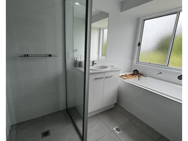 46 Mullers Rd, Redridge QLD 4660