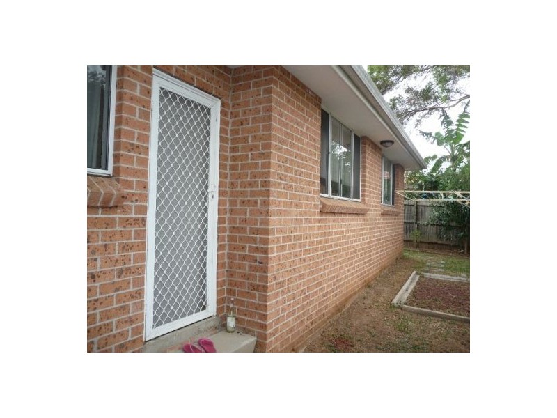 4/38 Cornwall Road, Auburn NSW 2144