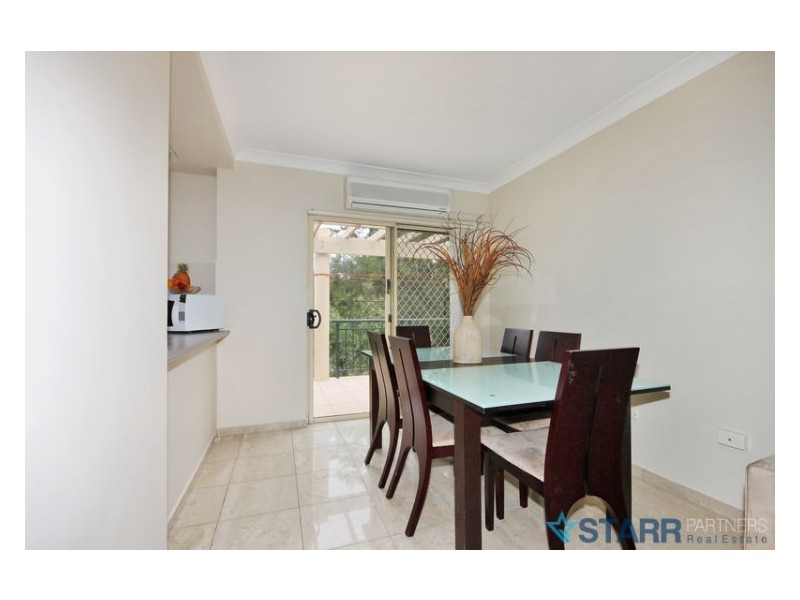 8/77 Deakin Street, Silverwater NSW 2128