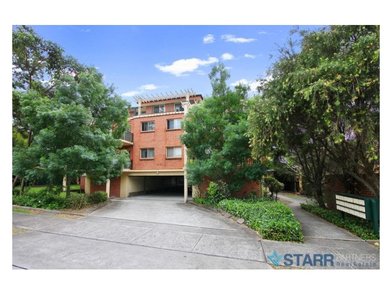 8/77 Deakin Street, Silverwater NSW 2128