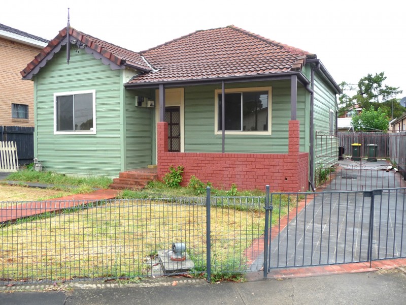 4 Matthew rd, Lidcombe NSW 2141