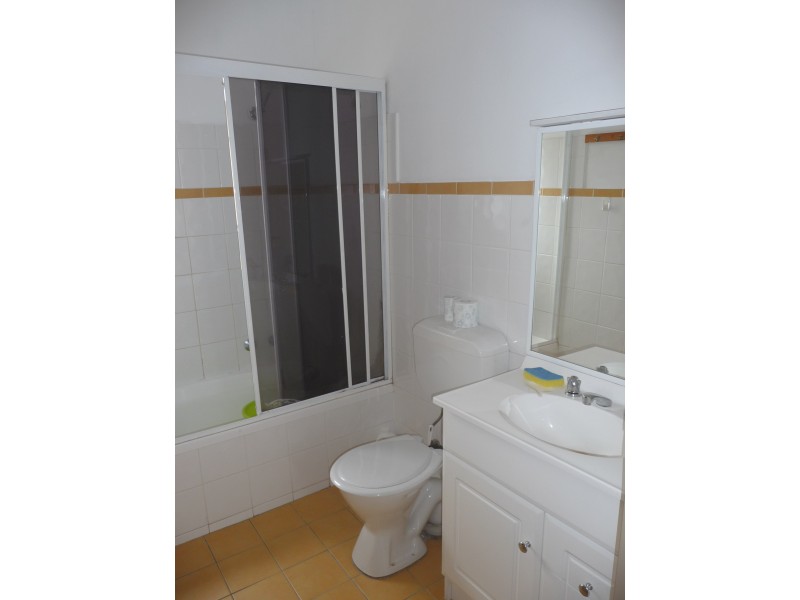 1/101-103 NORTHUMBERLAND RD,, Auburn NSW 2144