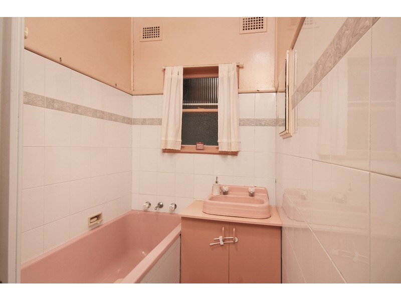 7 Wellington rd, Auburn NSW 2144