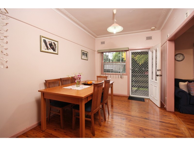 7 Wellington rd, Auburn NSW 2144