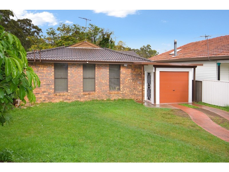 12 Davidson Road, Guildford NSW 2161