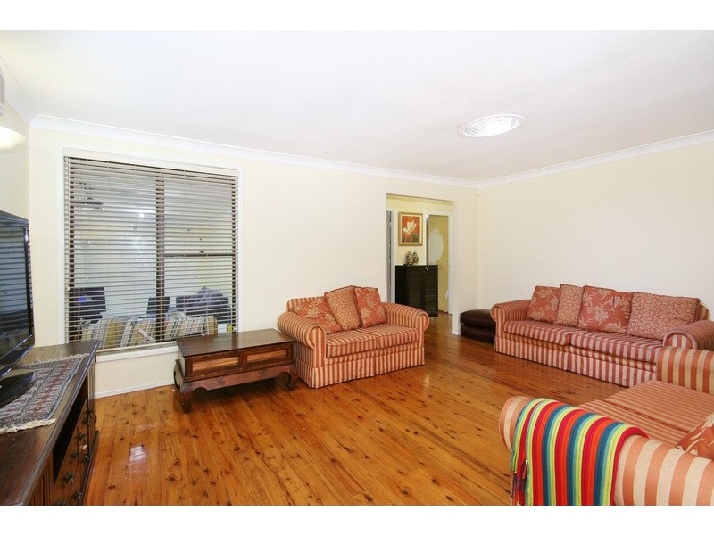 12 Davidson Road, Guildford NSW 2161