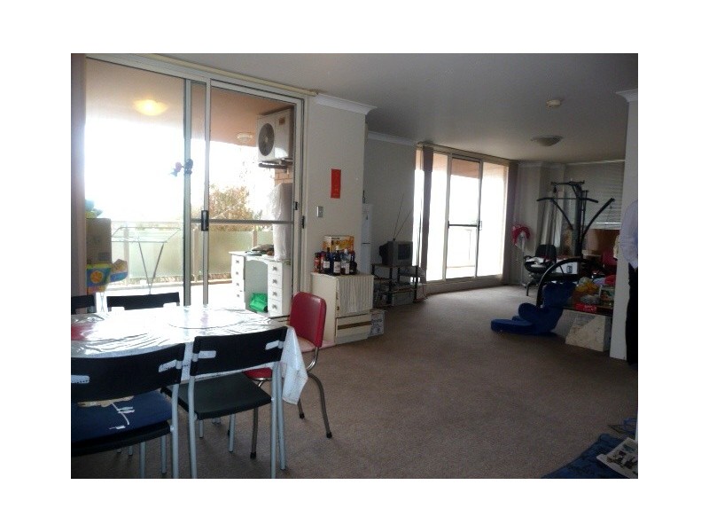 185/2 Macquarie rd, Auburn NSW 2144