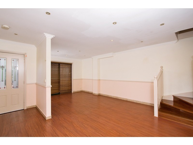 68a Harrow rd, Auburn NSW 2144