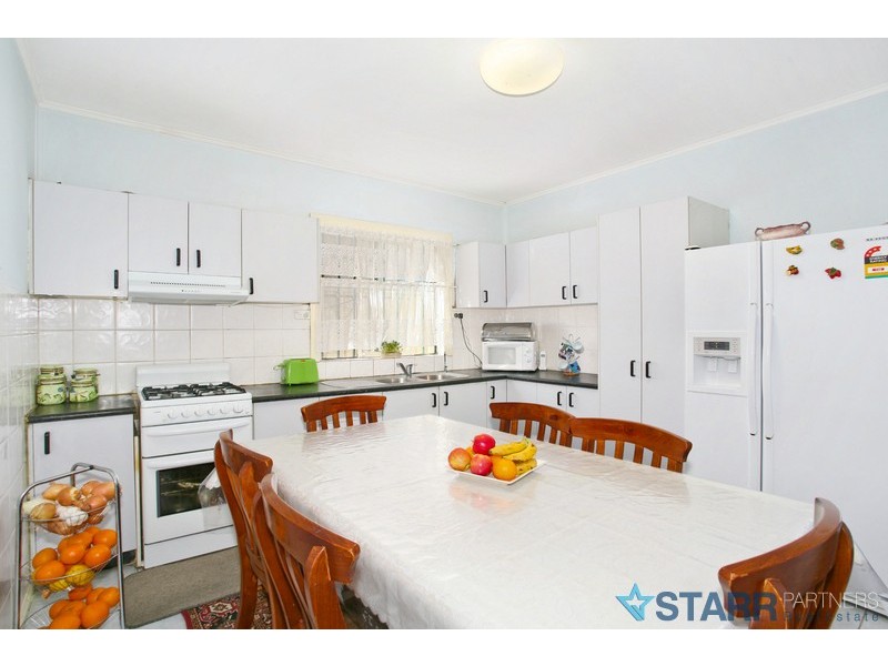 18 manchester road, Auburn NSW 2144