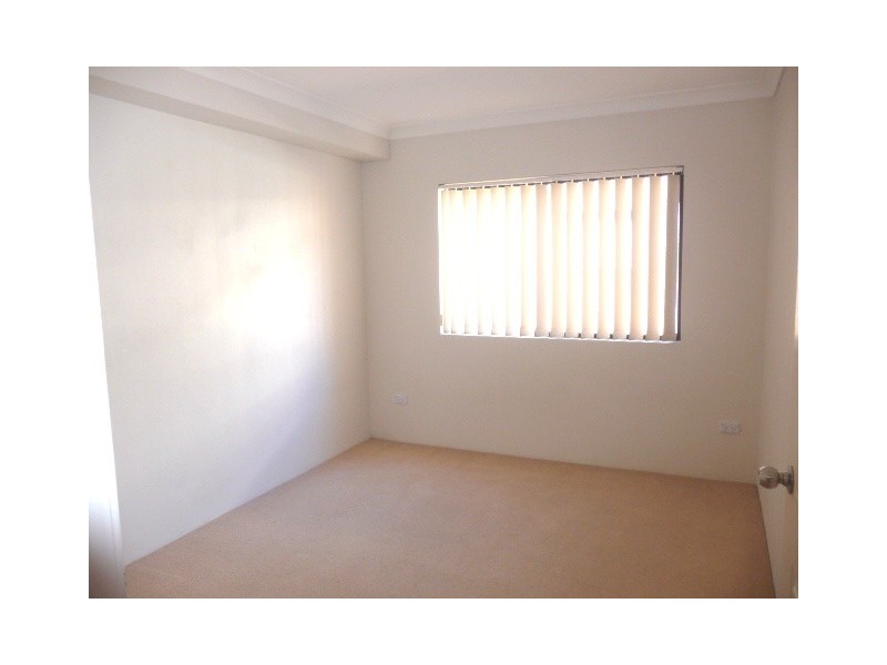 13/14-16 Macquarie Road, Auburn NSW 2144