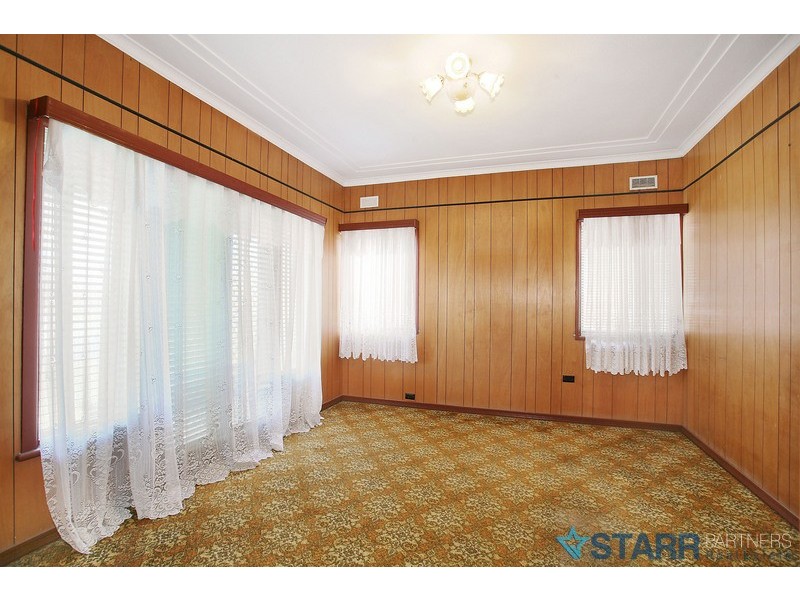 19 Gooreen Street, Lidcombe NSW 2141