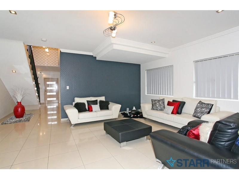 33a  Earl street, Merrylands NSW 2160