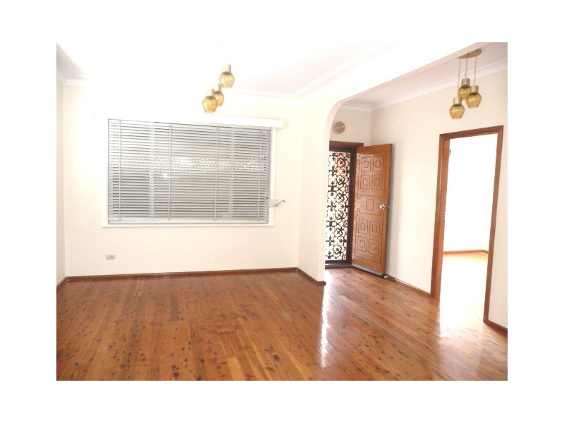 35 Normanby Rd, Auburn NSW 2144