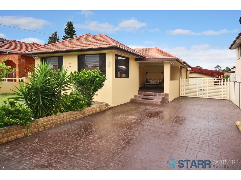 42 Gurney Rd, Chester Hill NSW 2162