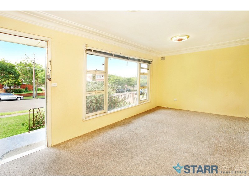 3 Kibo Road, Regents Park NSW 2143