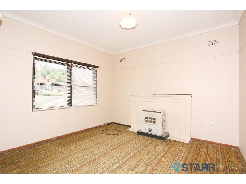 6 Gooreen Street, Lidcombe NSW 2141