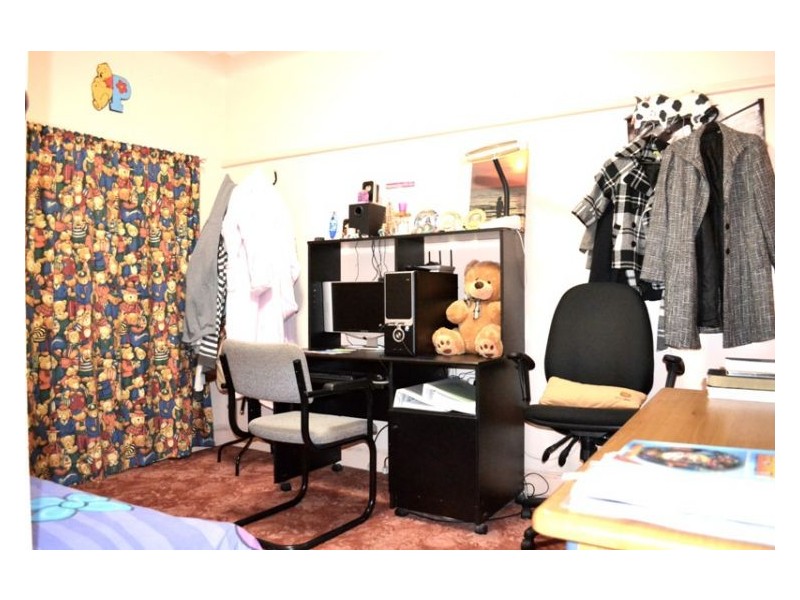 102 Amy Street, Regents Park NSW 2143