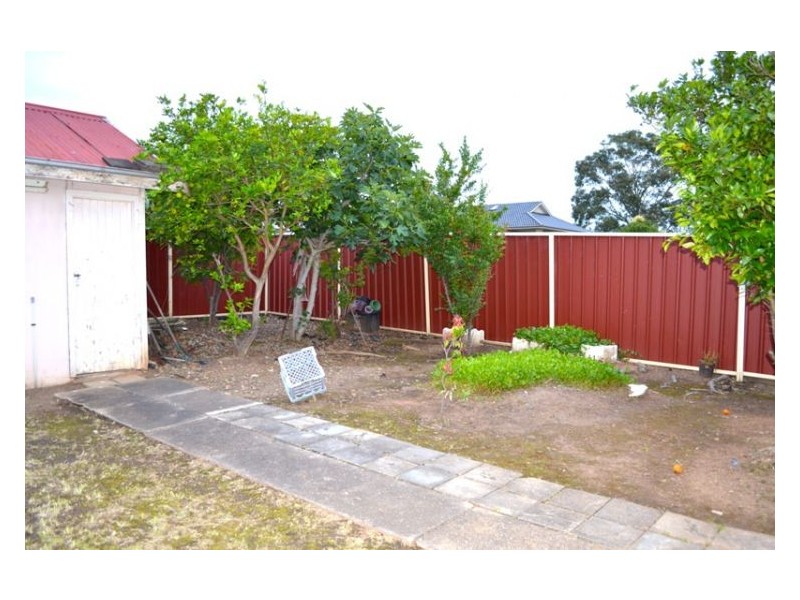 102 Amy Street, Regents Park NSW 2143