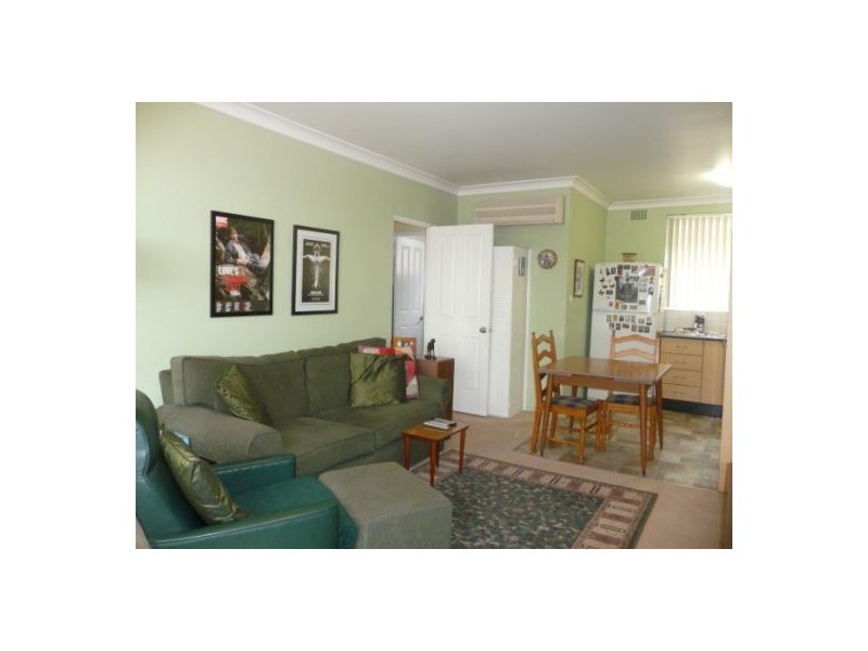 8/64 Station Road, Auburn NSW 2144