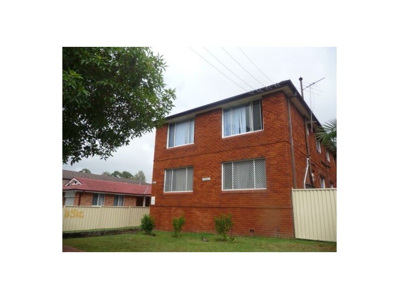 8/64 Station Road, Auburn NSW 2144