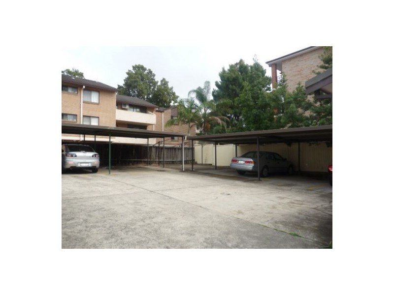 8/64 Station Road, Auburn NSW 2144