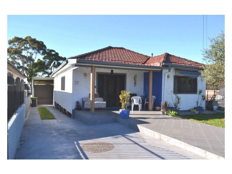 29 Rowley Road, Guildford NSW 2161