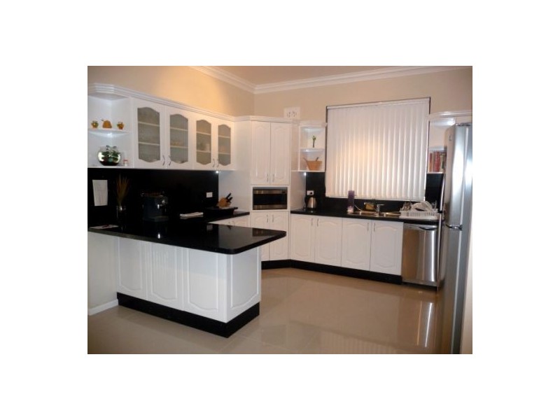 30 Cumberland Rd, Auburn NSW 2144