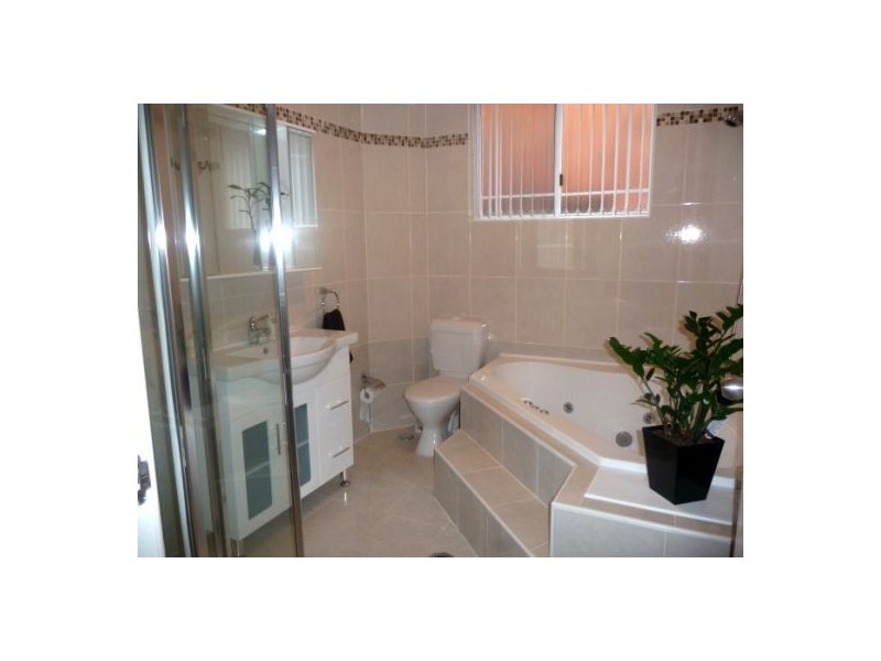 30 Cumberland Rd, Auburn NSW 2144