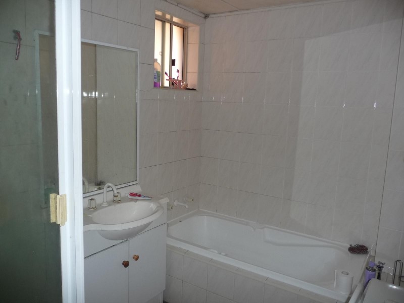 5/27 Livingstone Rd, Lidcombe NSW 2141