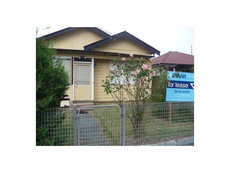 42 CHISHOLM, Auburn NSW 2144