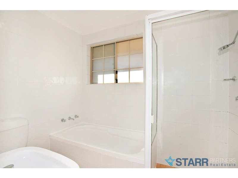 2/8 Dartbrook rd, Auburn NSW 2144
