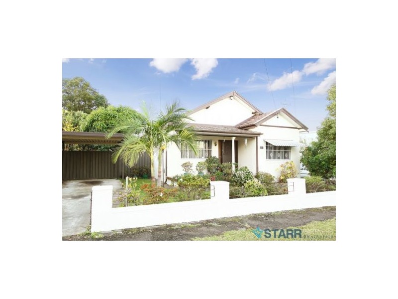 17 Carrington st, Granville NSW 2142