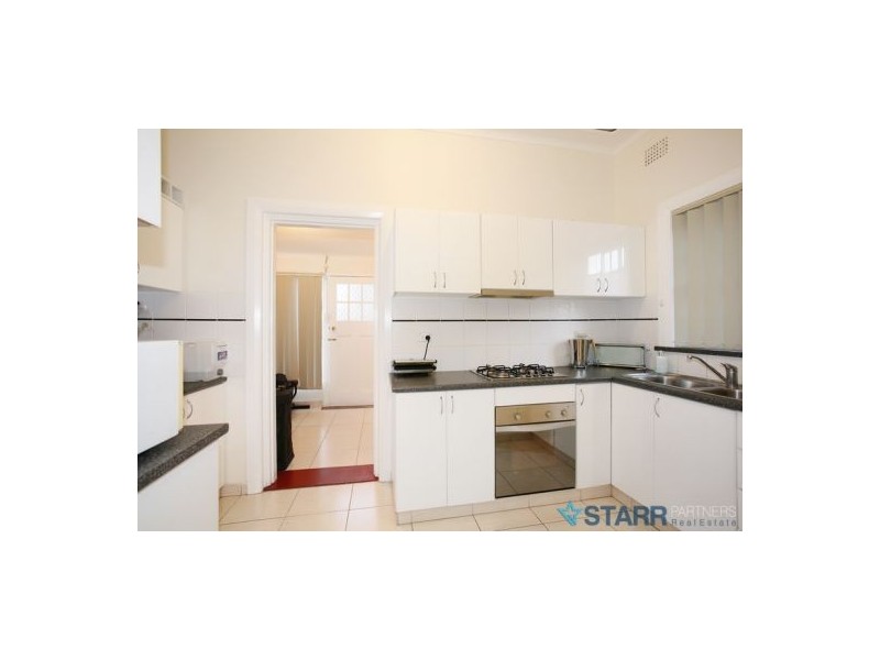 52 Leura rd, Auburn NSW 2144