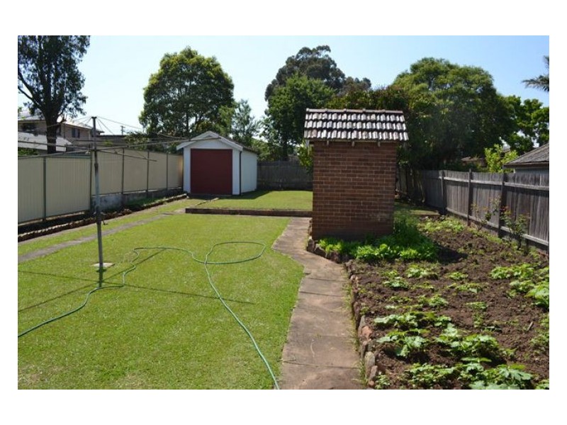 52 Leura rd, Auburn NSW 2144