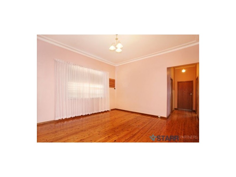 10 Louisa street, Auburn NSW 2144