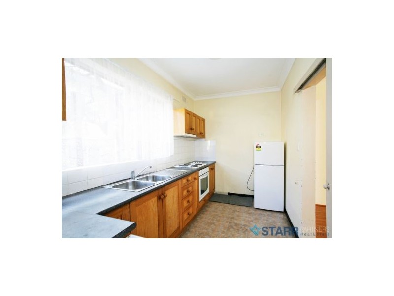 2/95 Northumberland rd, Auburn NSW 2144