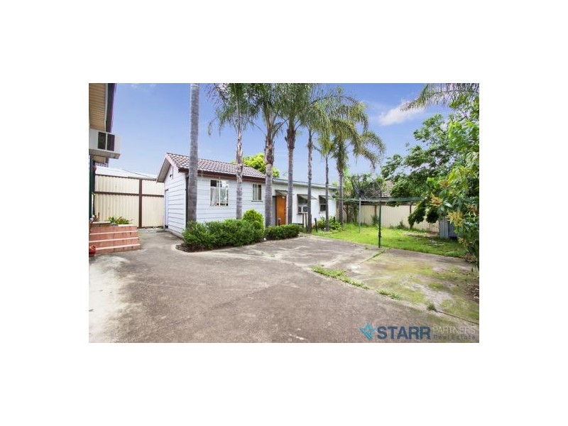 67 Gordon Road, Auburn NSW 2144