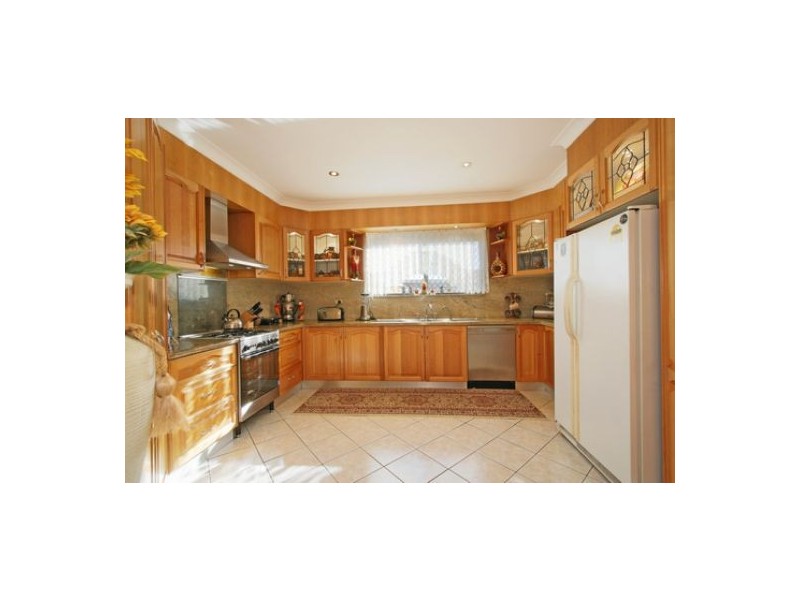 4 Phillip St, Auburn NSW 2144