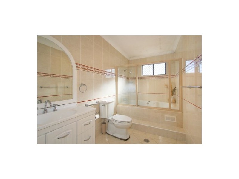 4 Phillip St, Auburn NSW 2144