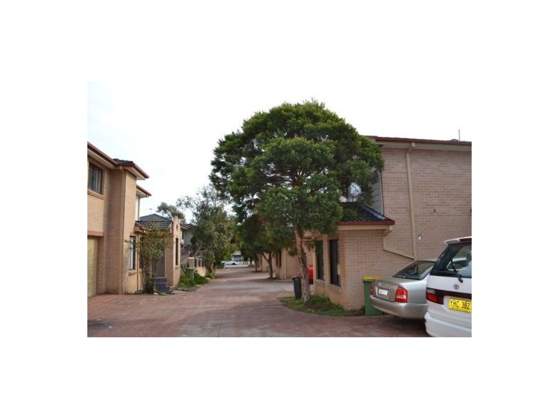 9/151 Blaxcell Street, Granville NSW 2142