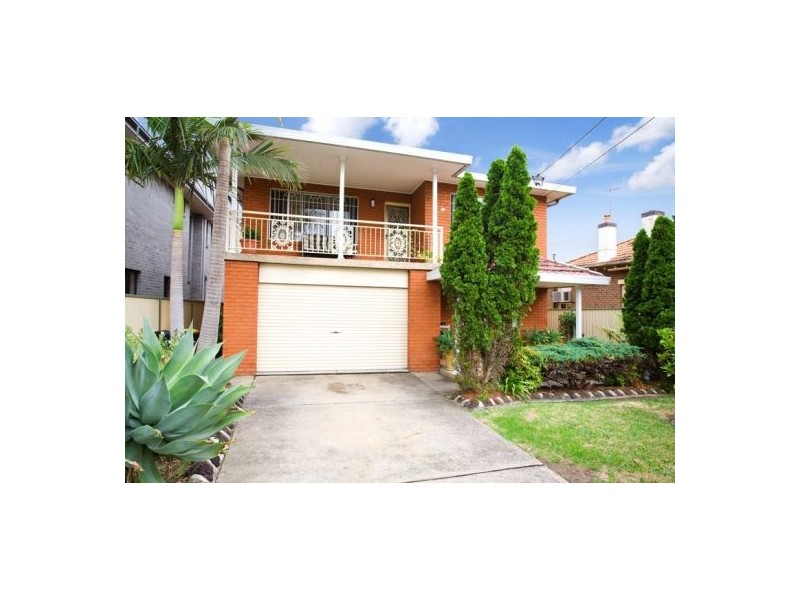 63 Cumberland rd, Auburn NSW 2144