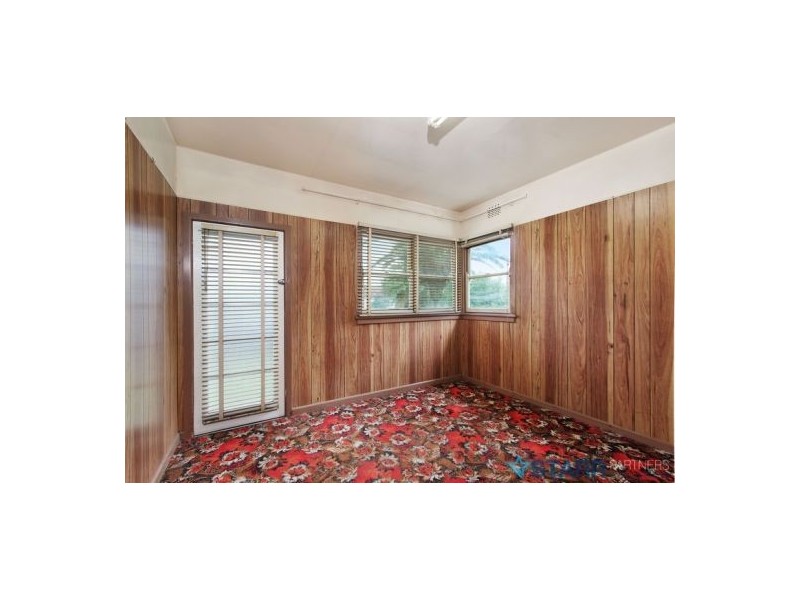 14 Patten Ave, Merrylands NSW 2160